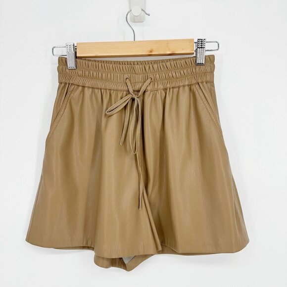 Good American Better Than Leather Short in Warm Caramel Tan Women's 0 XS - Picture 1 of 7